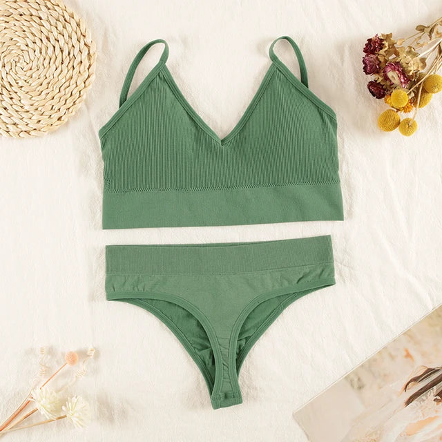 Seamless Wireless Lingerie Set – Sexy G-String & Crop Tank Bra for Women